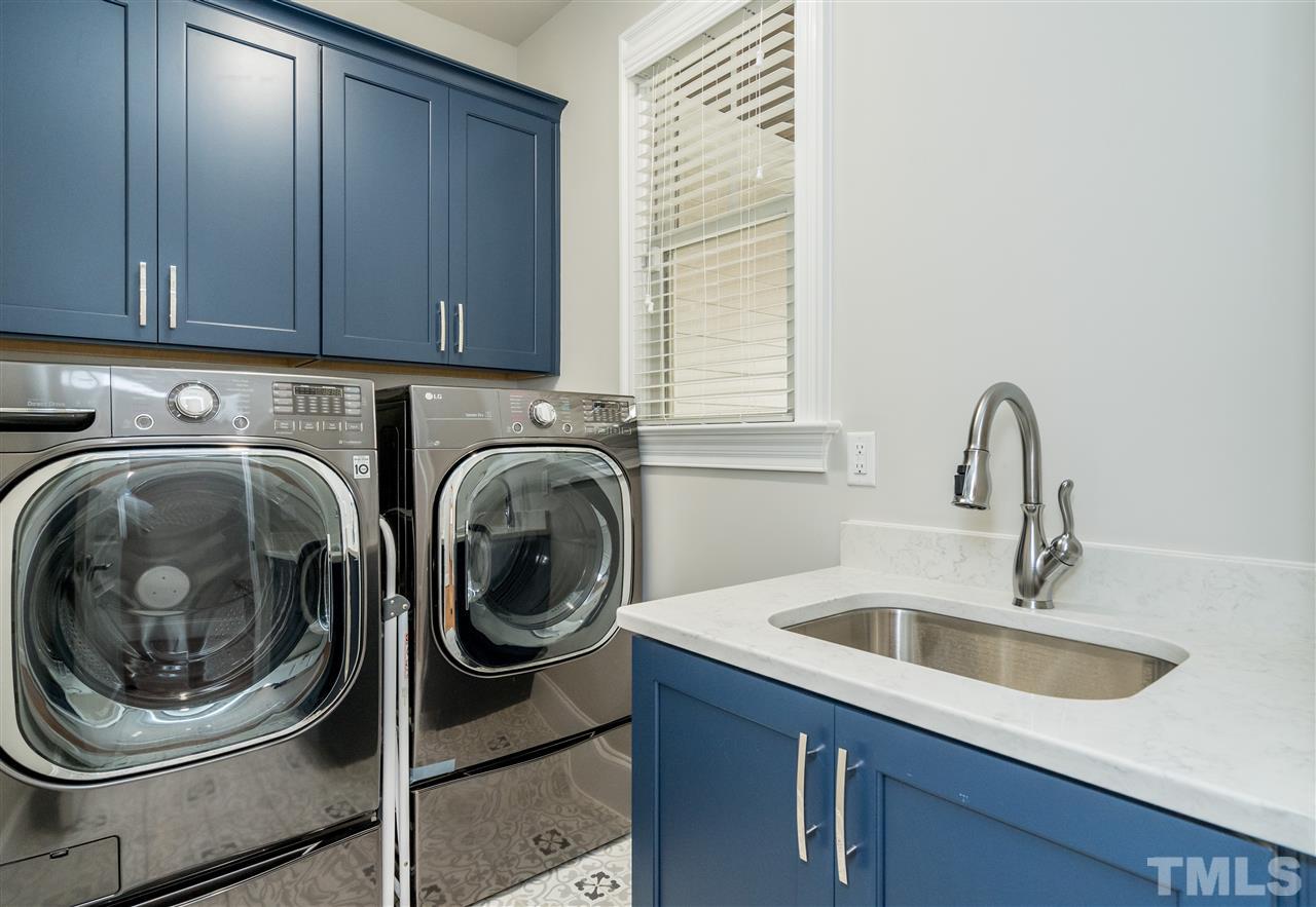 1501 Nottingham Road Raleigh, NC 27607 - Photo 16 of 30