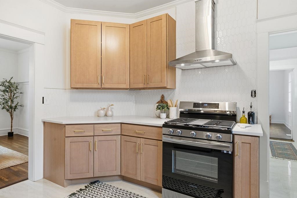 2114 South Grand Boulevard Spokane, WA 99203 - Photo 17 of 50