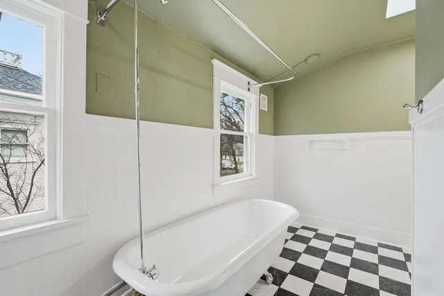 $699,900 | 2114 South Grand Boulevard, Spokane, WA 99203