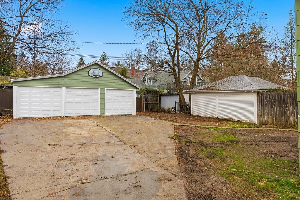 2114 South Grand Boulevard Spokane, WA 99203 - Photo 45 of 50