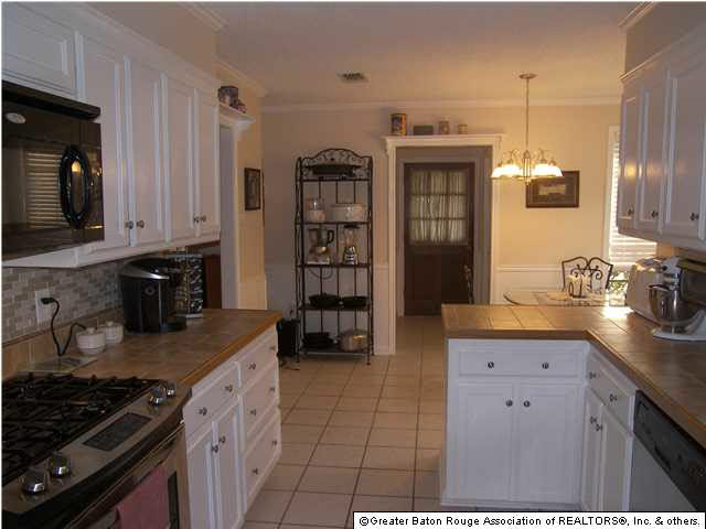 36569 Swamp Road Prairieville, LA 70769 - Photo 4 of 19 Gallery Image 4