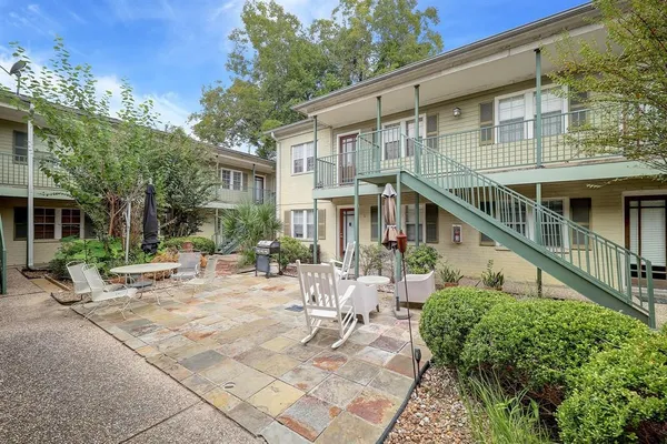 $1,875 | 1603 Heights Boulevard, Unit 4, Houston, TX 77008