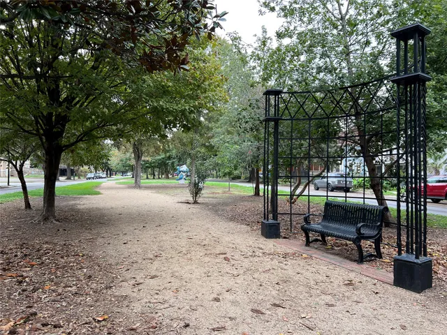 $1,875 | 1603 Heights Boulevard, Unit 4, Houston, TX 77008