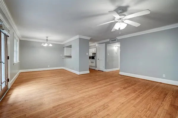 $1,875 | 1603 Heights Boulevard, Unit 4, Houston, TX 77008