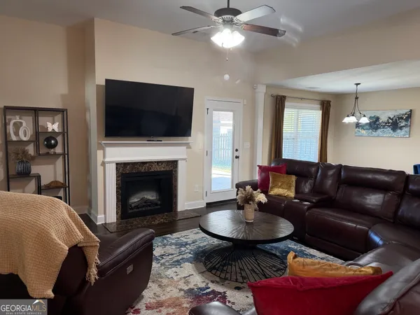 $253,900 | 124 Hawks Rdg Trace, Byron, GA 31008