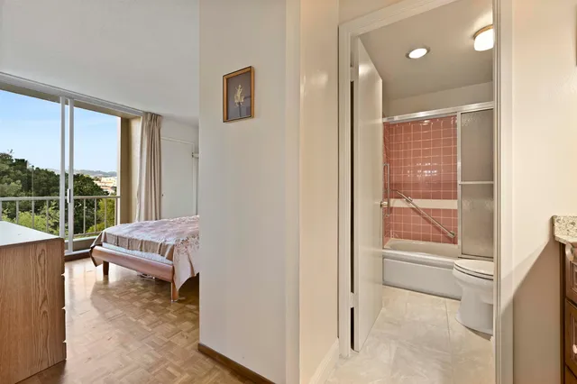 $549,000 | 320 Lee Street, Unit 405, Oakland, CA 94610