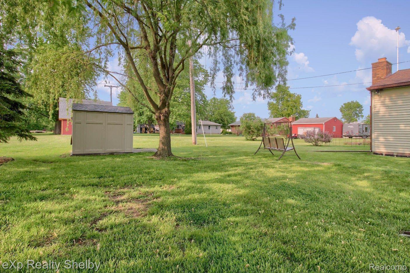43460 Robson Road Belleville, MI 48111 - Photo 29 of 33 Gallery Image 29