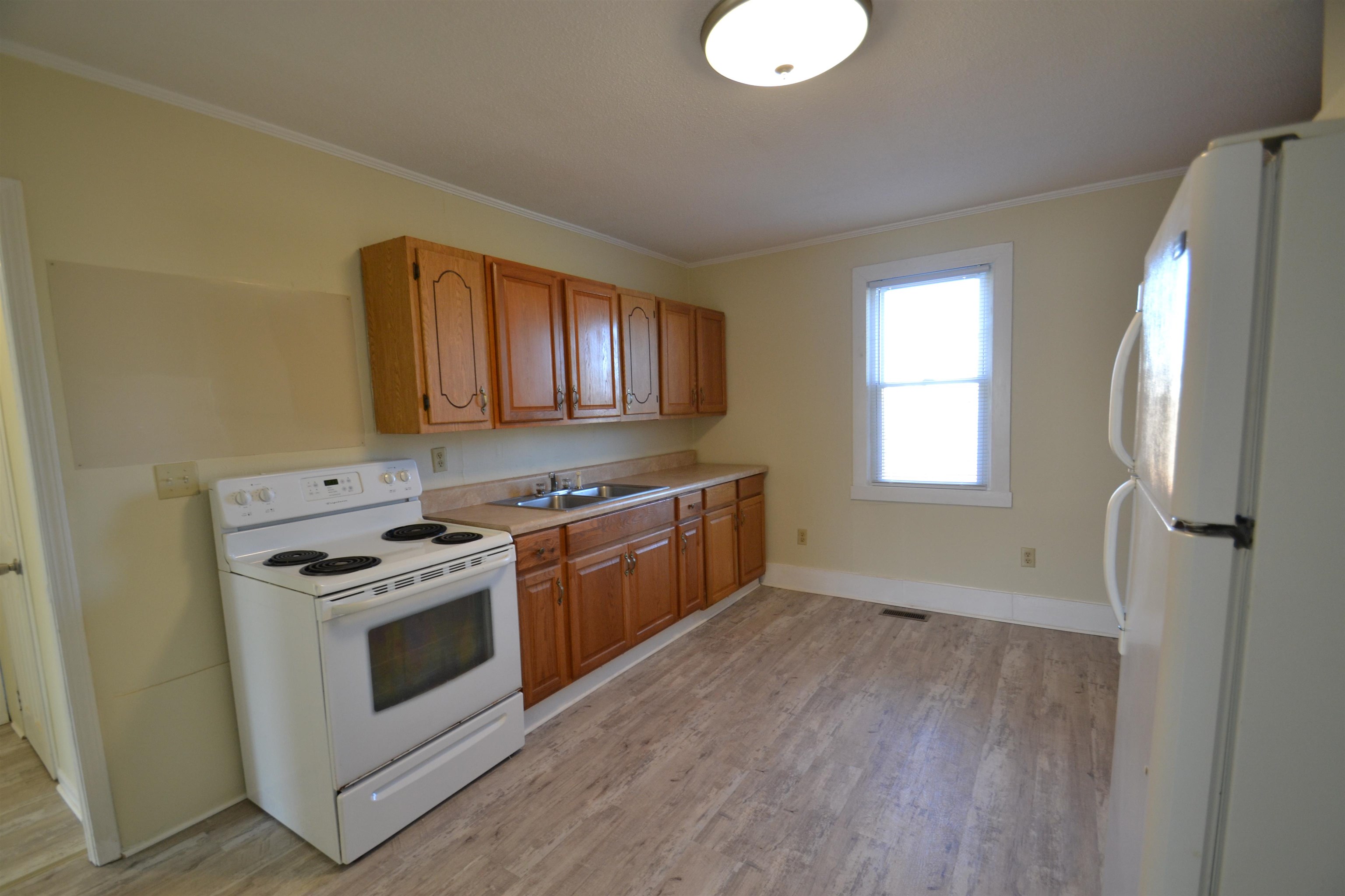 361 Old Furnace Road Boiling Springs, SC 29316 - Photo 3 of 10 Gallery Image 3
