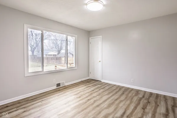 $249,900 | 4507 Earlham Drive, Indianapolis, IN 46227