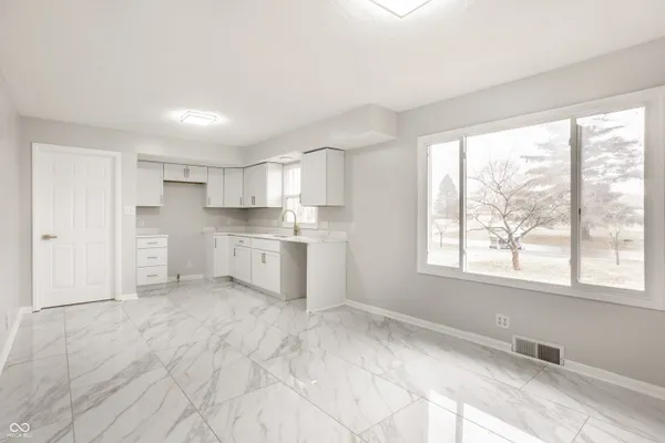 $249,900 | 4507 Earlham Drive, Indianapolis, IN 46227