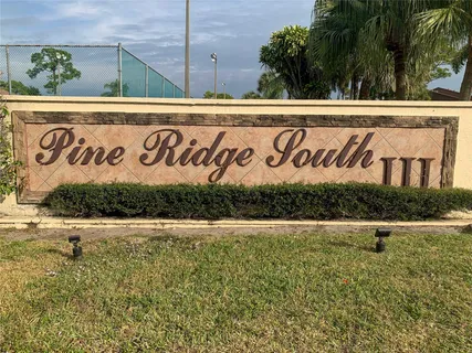 $130,000 | 317 Knotty Pine Circle, Unit C2, Greenacres, FL 33463