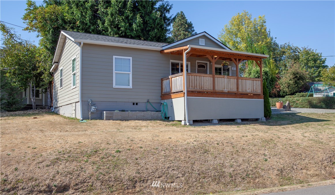 431 Maple Avenue Southwest Renton, WA 98057 - Photo 2 of 23