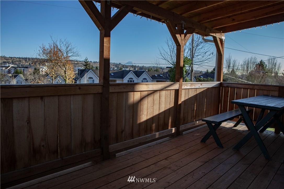 431 Maple Avenue Southwest Renton, WA 98057 - Photo 6 of 23