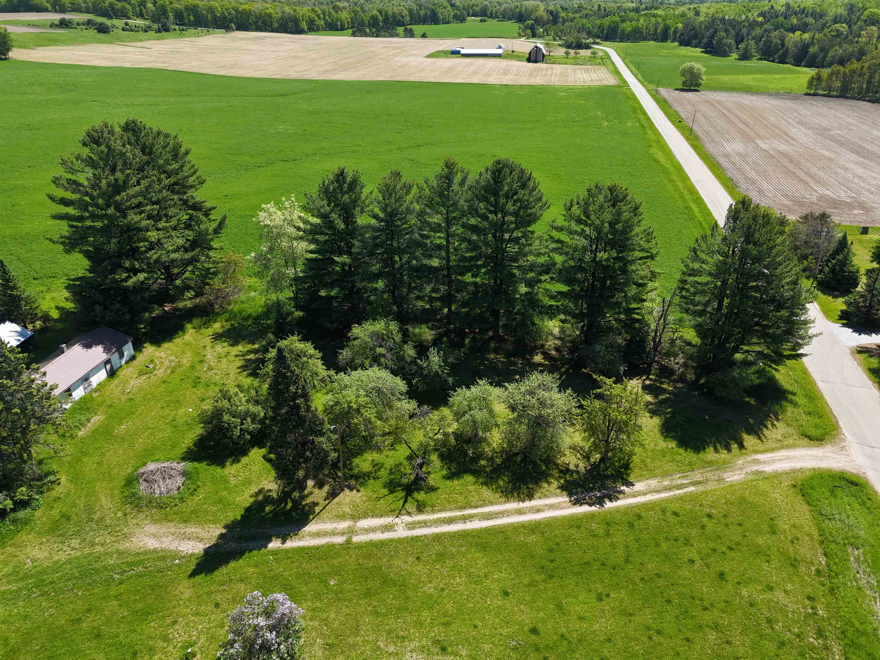 W10276 West 6th Road Pound, WI 54161 - Photo 9 of 46 Gallery Image 9