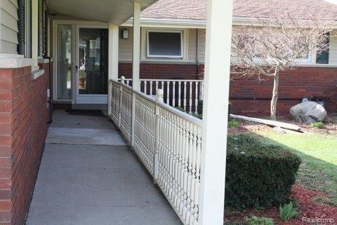298 Ruff Drive Monroe, MI 48162 - Photo 24 of 25 IMG_3417.jpg
