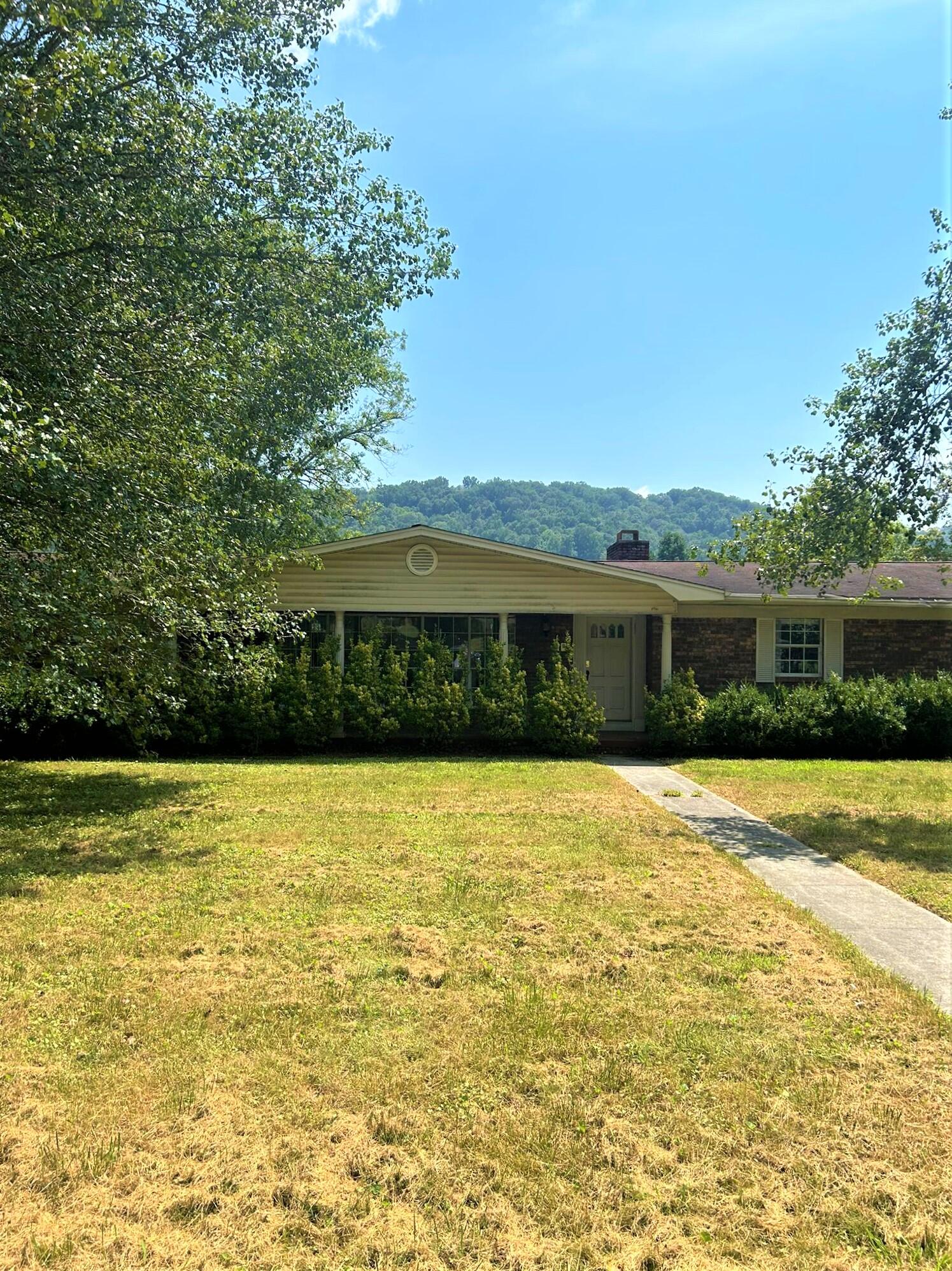 329 Gibbs Ferry Road Clinton, TN 37716 - Photo 1 of 1 329 Gibbs