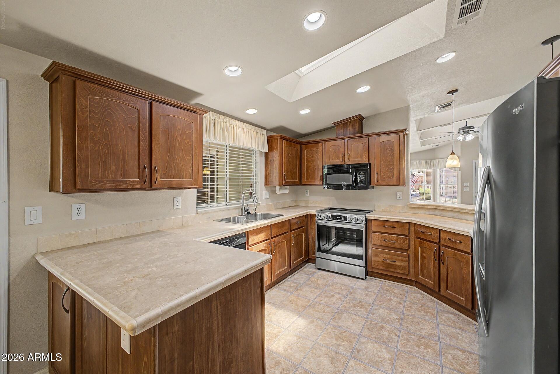 3301 South Goldfield Road, Unit 4045 Apache Junction, AZ 85119 - Photo 20 of 69