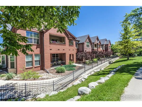 $475,000 | 1379 Charles Drive, Unit 5, Longmont, CO 80503