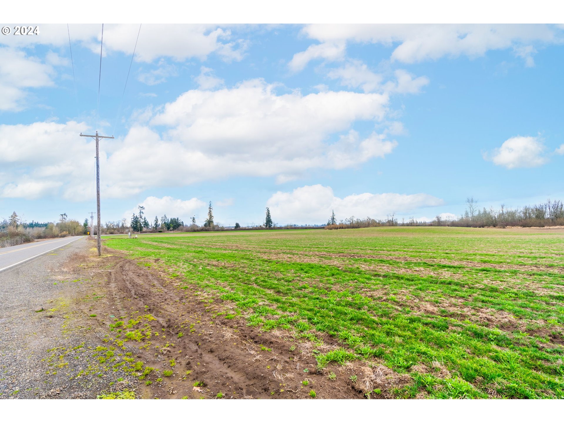 1491 Matheny Road Northeast Gervais, OR 97026 - Photo 14 of 38
