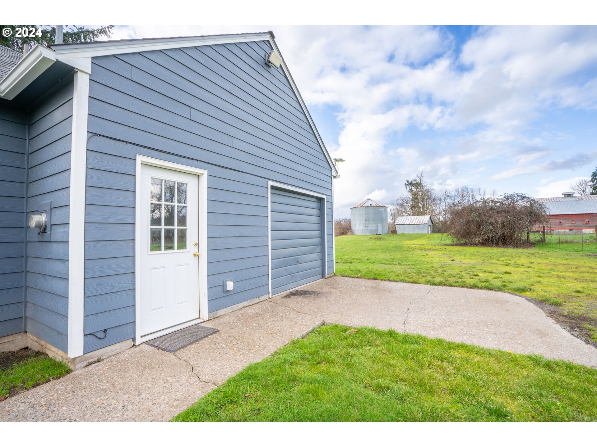1491 Matheny Road Northeast Gervais, OR 97026 - Photo 31 of 38