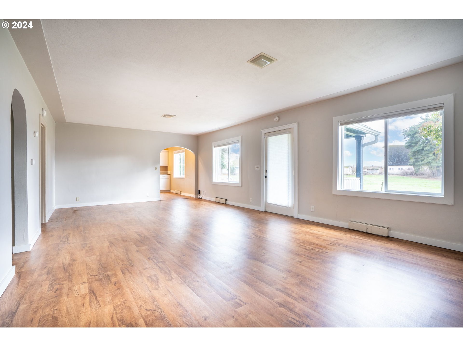 1491 Matheny Road Northeast Gervais, OR 97026 - Photo 4 of 38