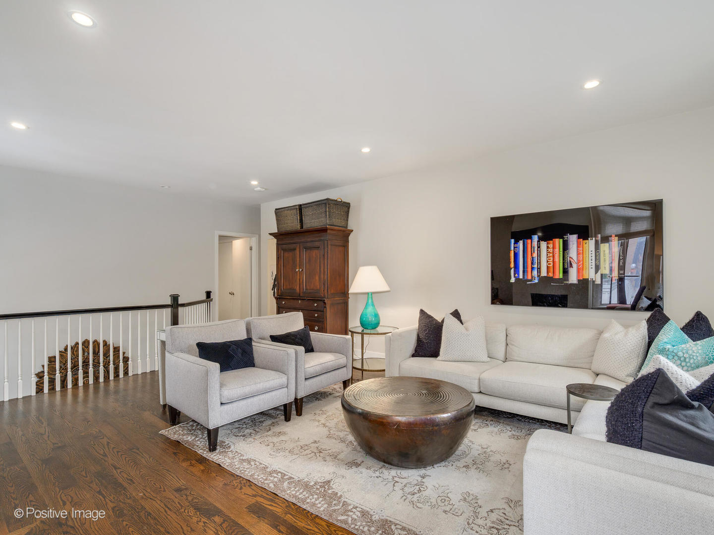 839 North Dearborn Street, Unit F Chicago, IL 60610 - Photo 17 of 40 a living room with furniture and a wooden floor