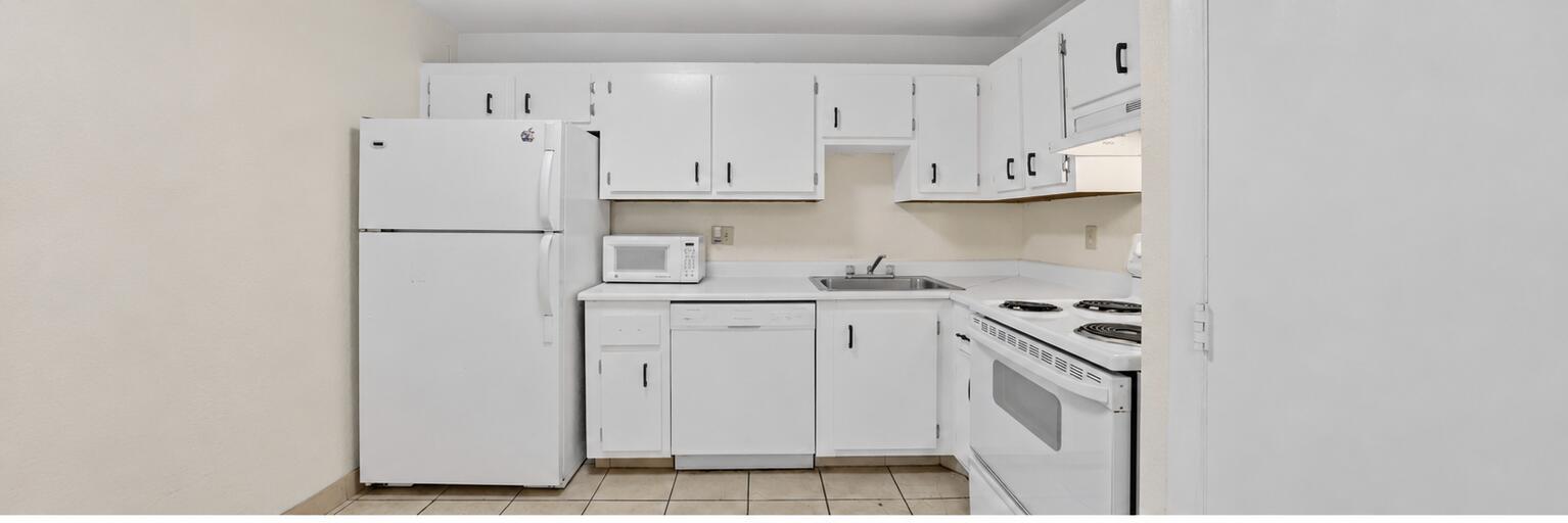 4174 Inverrary Drive, Unit 513 Lauderhill, FL 33319 - Photo 6 of 36 kitchen_with_dishwasher_photo1