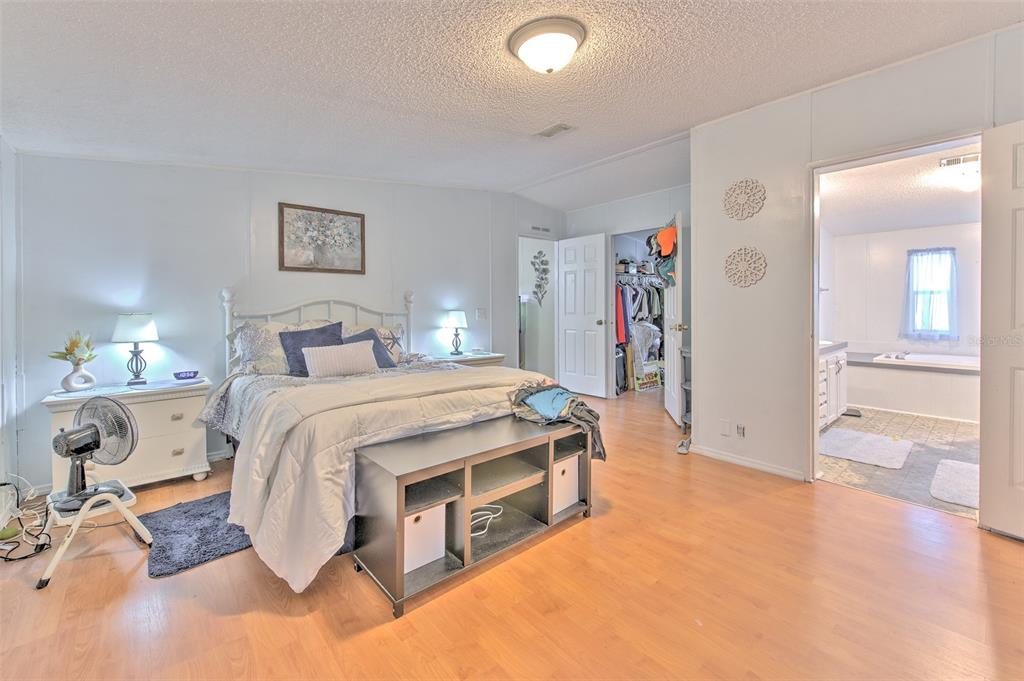 1606 North Kingsway Road Seffner, FL 33584 - Photo 31 of 57 Gallery Image 31