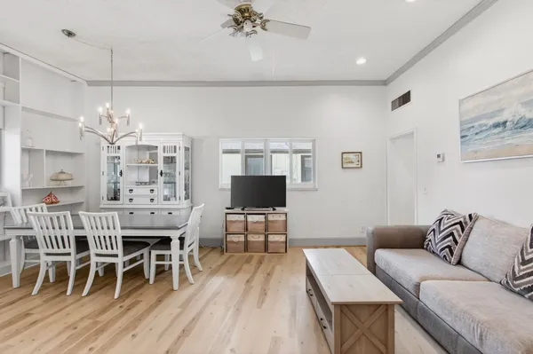 $925,000 | 6647 Paul Mar Drive, Lantana, FL 33462