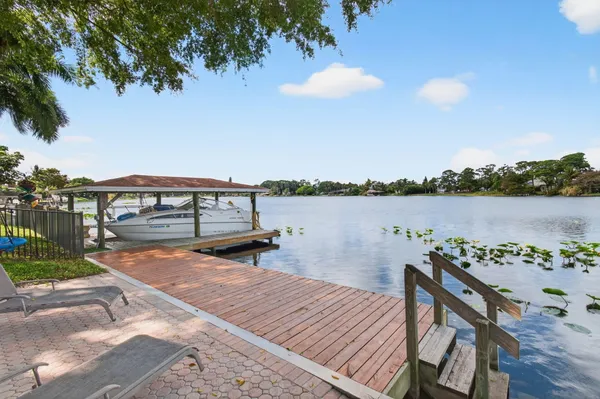 $925,000 | 6647 Paul Mar Drive, Lantana, FL 33462