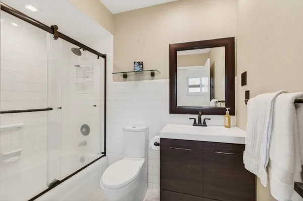 $925,000 | 6647 Paul Mar Drive, Lantana, FL 33462