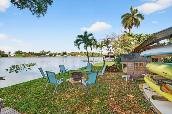 $925,000 | 6647 Paul Mar Drive, Lantana, FL 33462