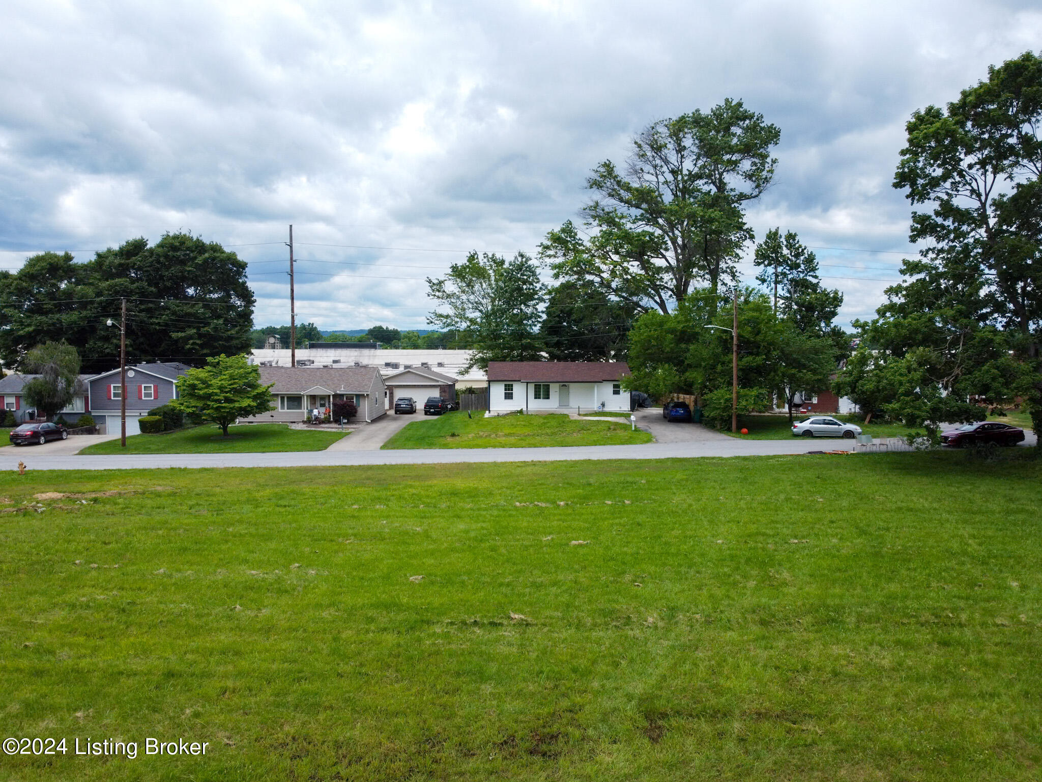 210 Alreva Road Louisville, KY 40216 - Photo 3 of 51 DJI_0501