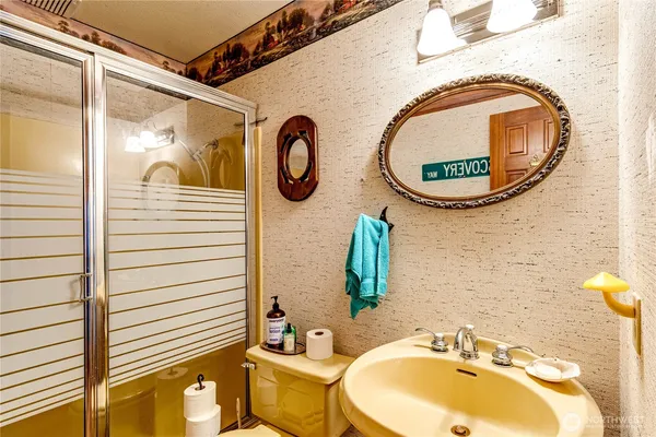 $995,000 | 301 Discovery Way, Sequim, WA 98382