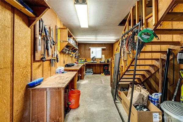 $995,000 | 301 Discovery Way, Sequim, WA 98382