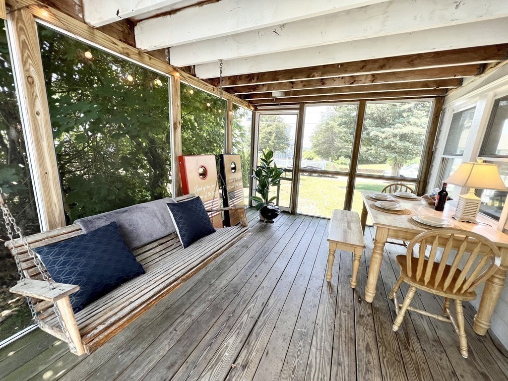 135 Balsam Street Fairhaven, MA 02719 - Photo 20 of 39 a living room with furniture and a large window