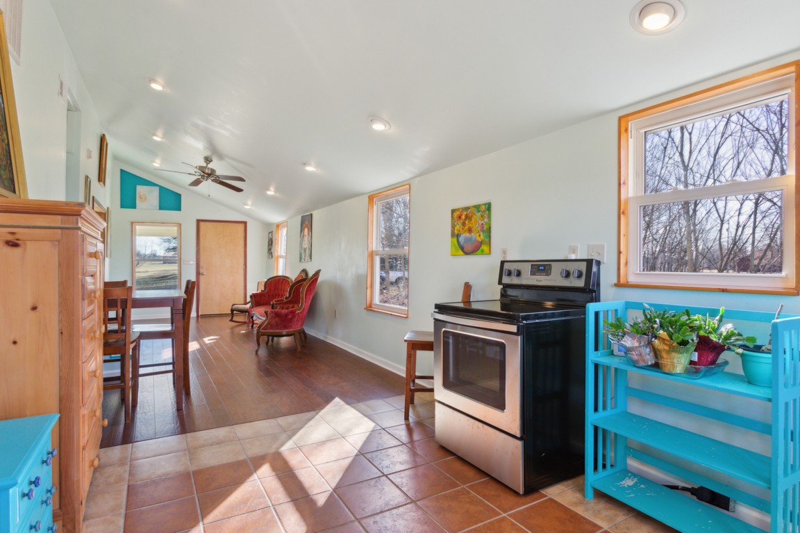 261 North Swamp Road Portland, TN 37148 - Photo 6 of 20 Gallery Image 6