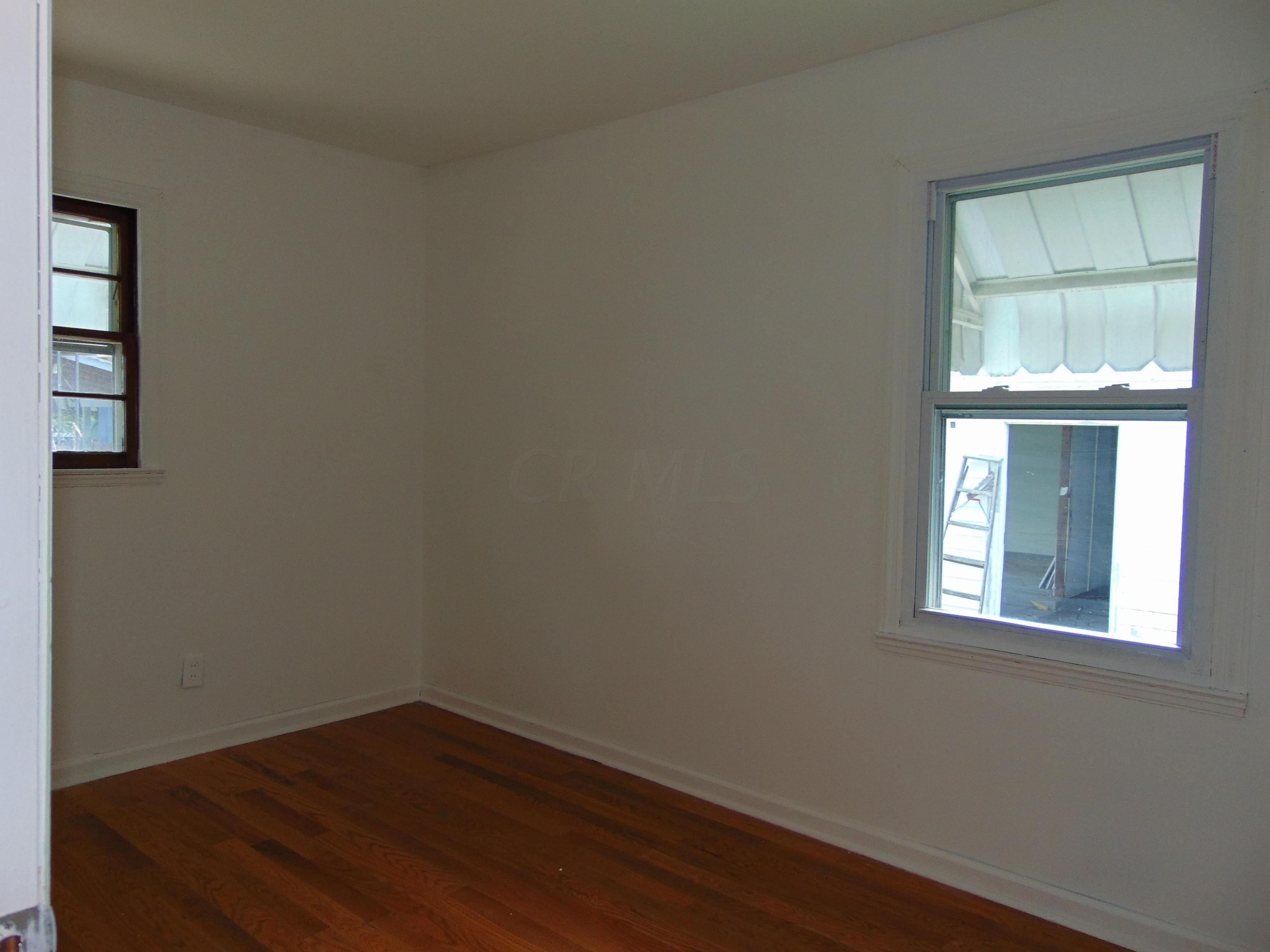567 South Ashburton Road Columbus, OH 43213 - Photo 11 of 22 Gallery Image 11