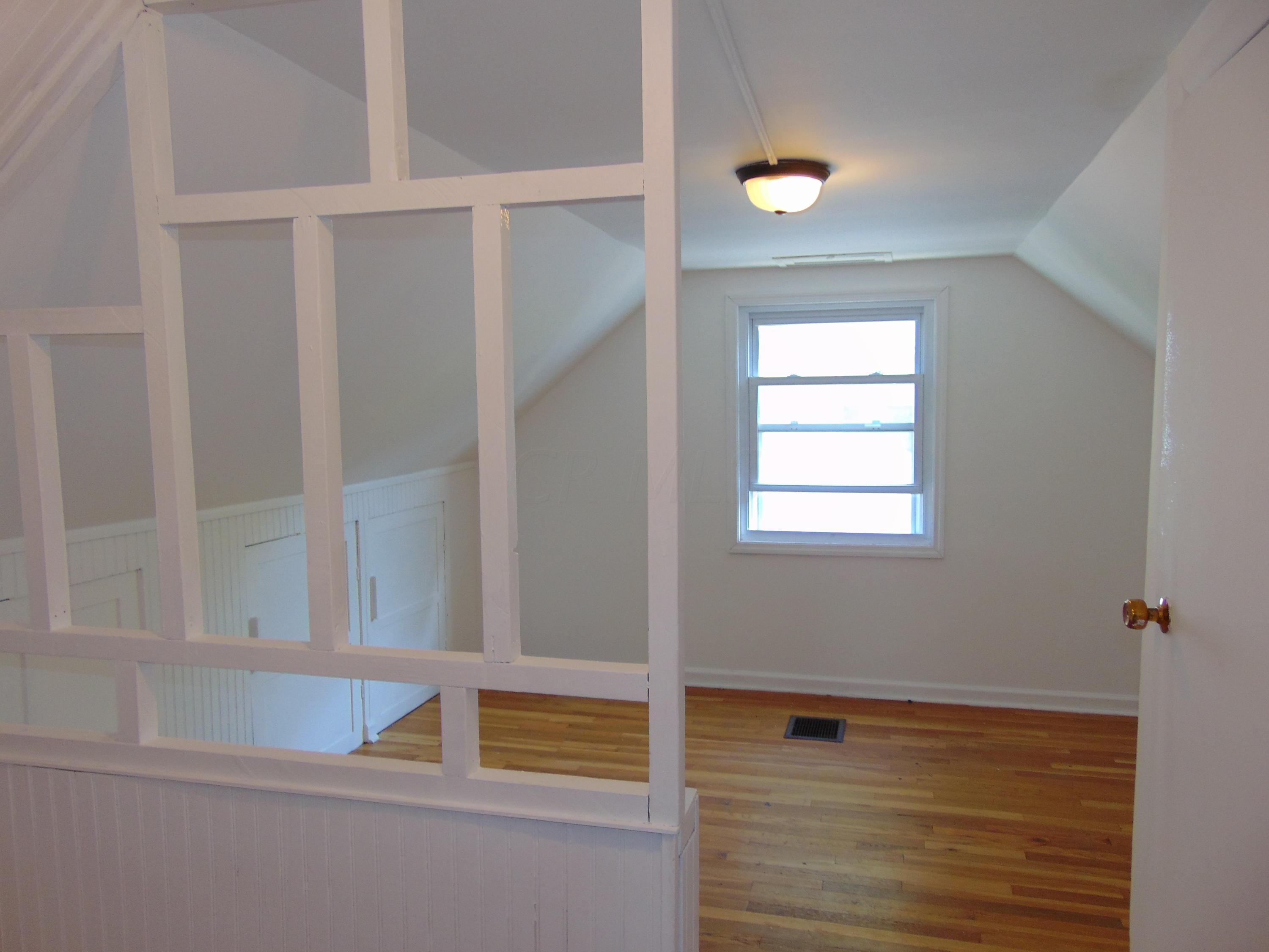 567 South Ashburton Road Columbus, OH 43213 - Photo 17 of 22 Gallery Image 17