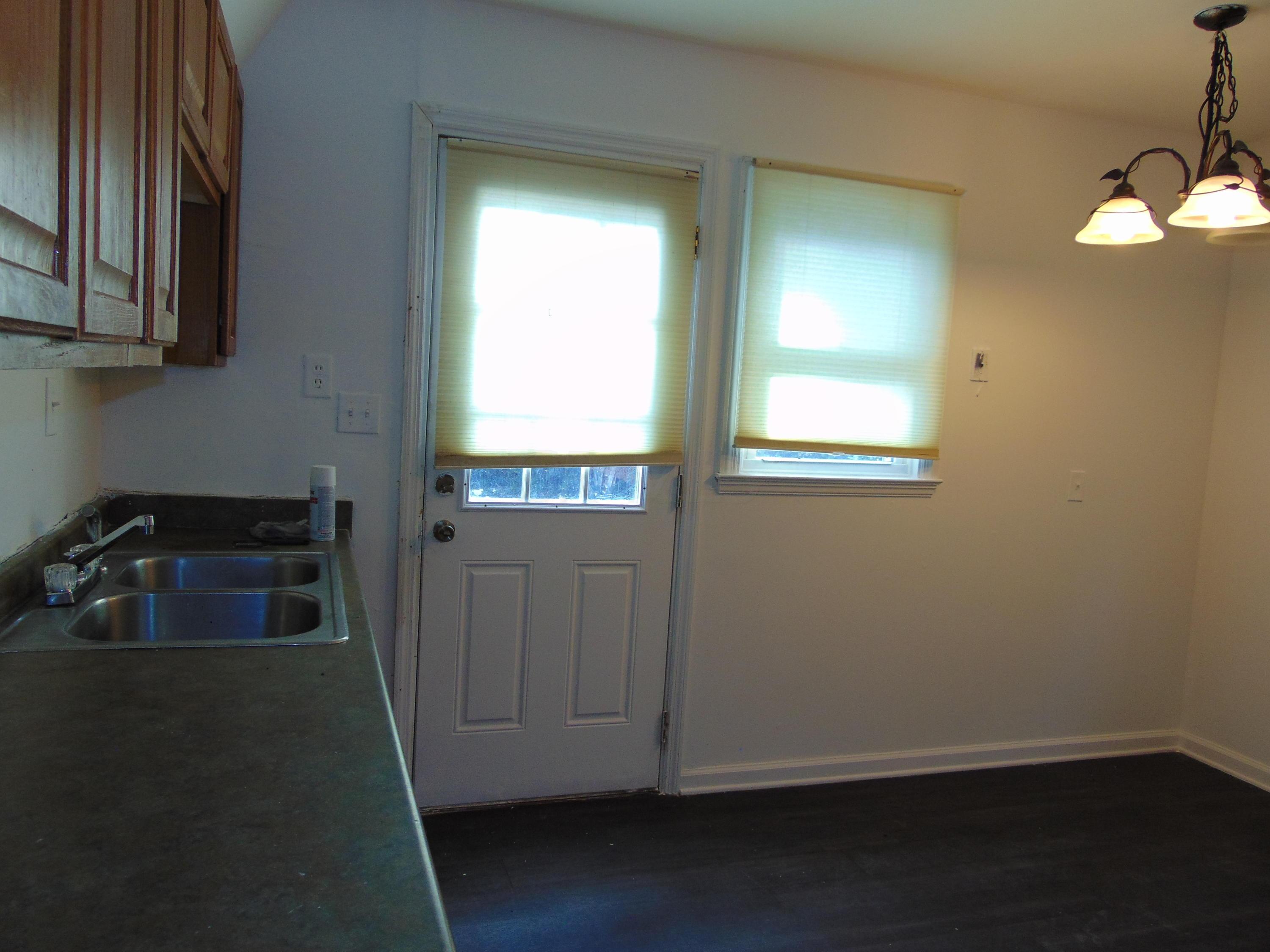 567 South Ashburton Road Columbus, OH 43213 - Photo 5 of 22 Gallery Image 5