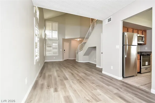 $2,280 | 4013 North Compass Rose Way, Las Vegas, NV 89108