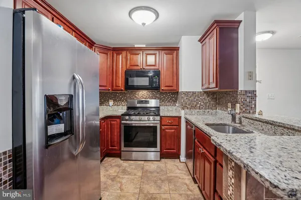 $290,000 | 3557 Floating Leaf Lane, Unit F101, Laurel, MD 20724