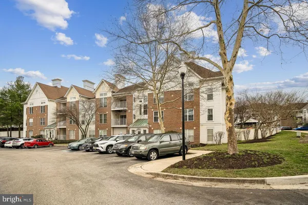 $290,000 | 3557 Floating Leaf Lane, Unit F101, Laurel, MD 20724