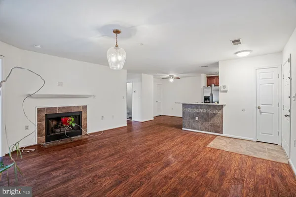 $290,000 | 3557 Floating Leaf Lane, Unit F101, Laurel, MD 20724