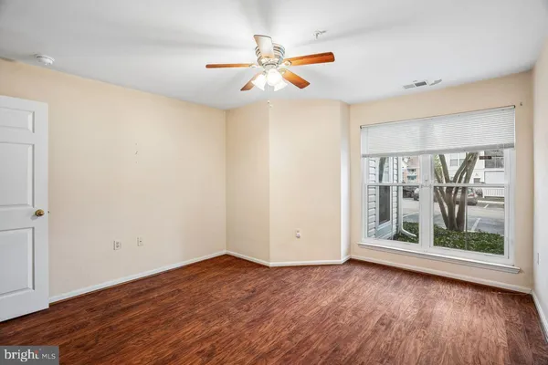 $290,000 | 3557 Floating Leaf Lane, Unit F101, Laurel, MD 20724