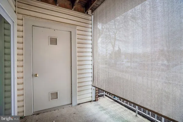 $290,000 | 3557 Floating Leaf Lane, Unit F101, Laurel, MD 20724