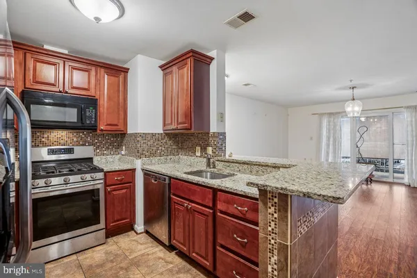 $290,000 | 3557 Floating Leaf Lane, Unit F101, Laurel, MD 20724