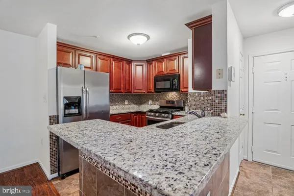 $290,000 | 3557 Floating Leaf Lane, Unit F101, Laurel, MD 20724