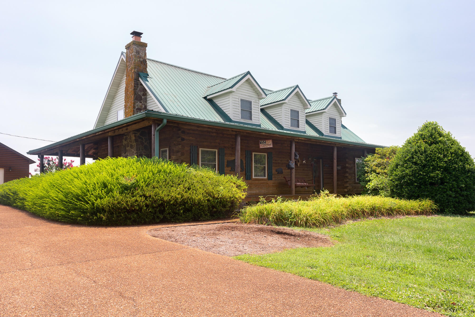 1949 Snodgrass Road New Tazewell, TN 37825 - Photo 3 of 13 Gallery Image 3