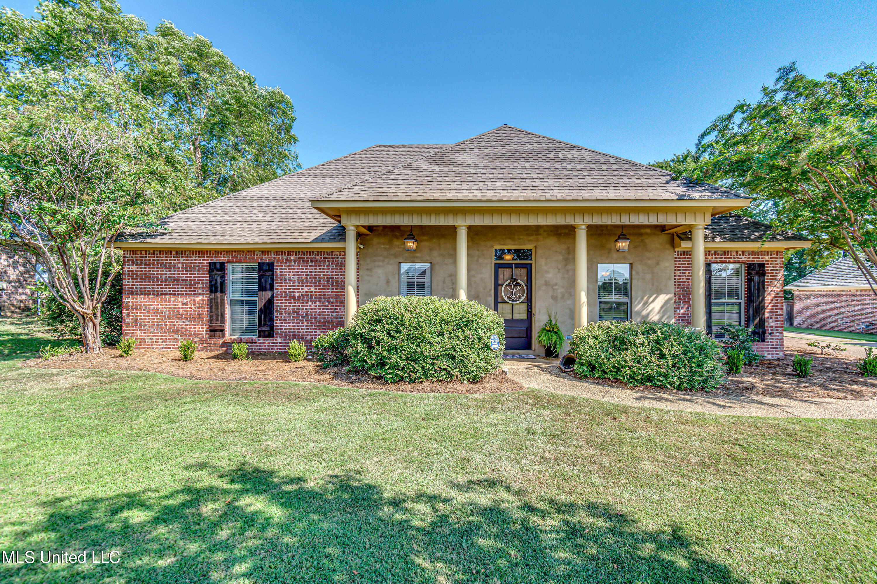 141 Bradfield Road Madison, MS 39110 - Photo 1 of 64 141 Bradford Road-3